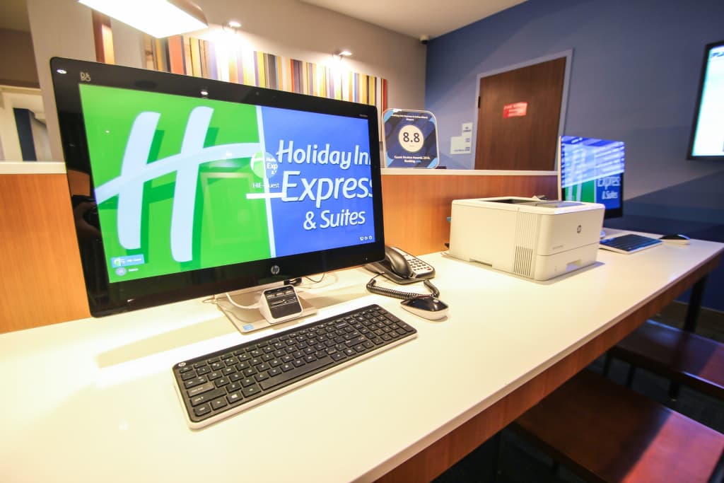Holiday Inn Express & Suites Miami Airport East by IHG - photo 25