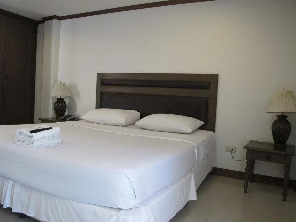OYO 285 The Modern Place - photo 7