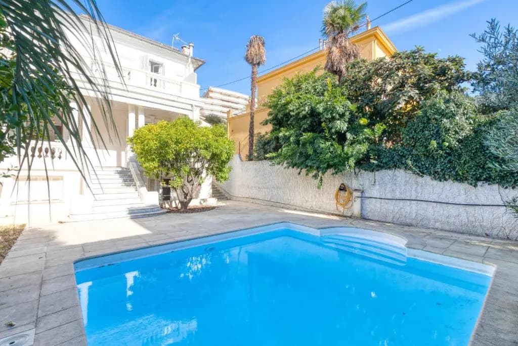 Stylish Art Deco villa near the sea 4 Bdrs Pool and garage - photo 17