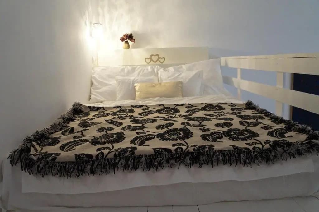 Julia's Home - photo 6