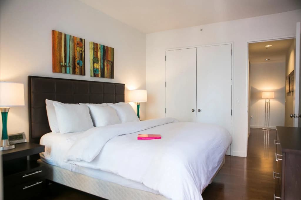 1600 Broadway Tower - photo 4