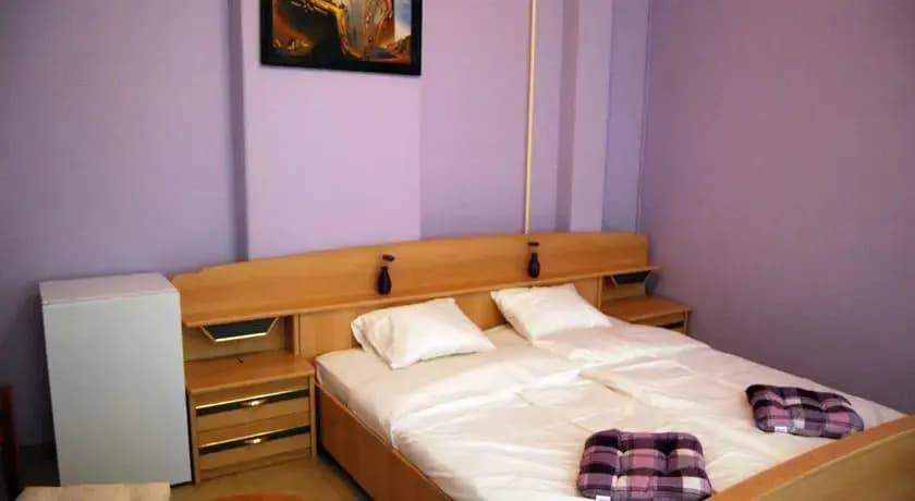 Discover Budapest Guest House - photo 3
