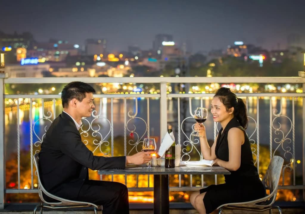 May De Ville Lakeside Hotel - photo 23