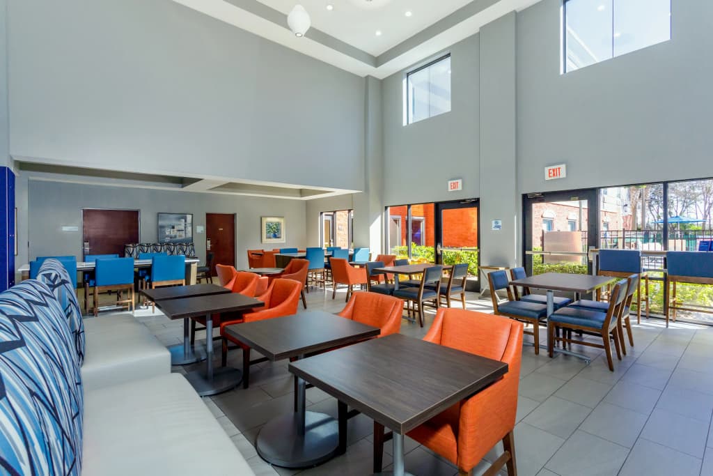 Holiday Inn Express Hotel & Suites Ocoee East by IHG - photo 32