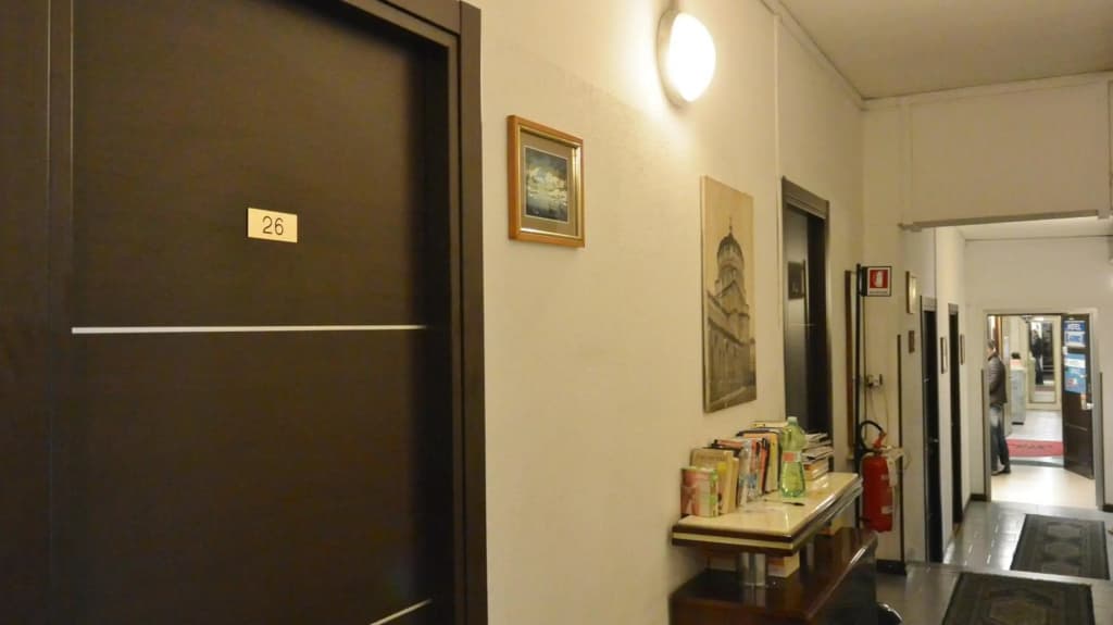 Hotel Arno - photo 11