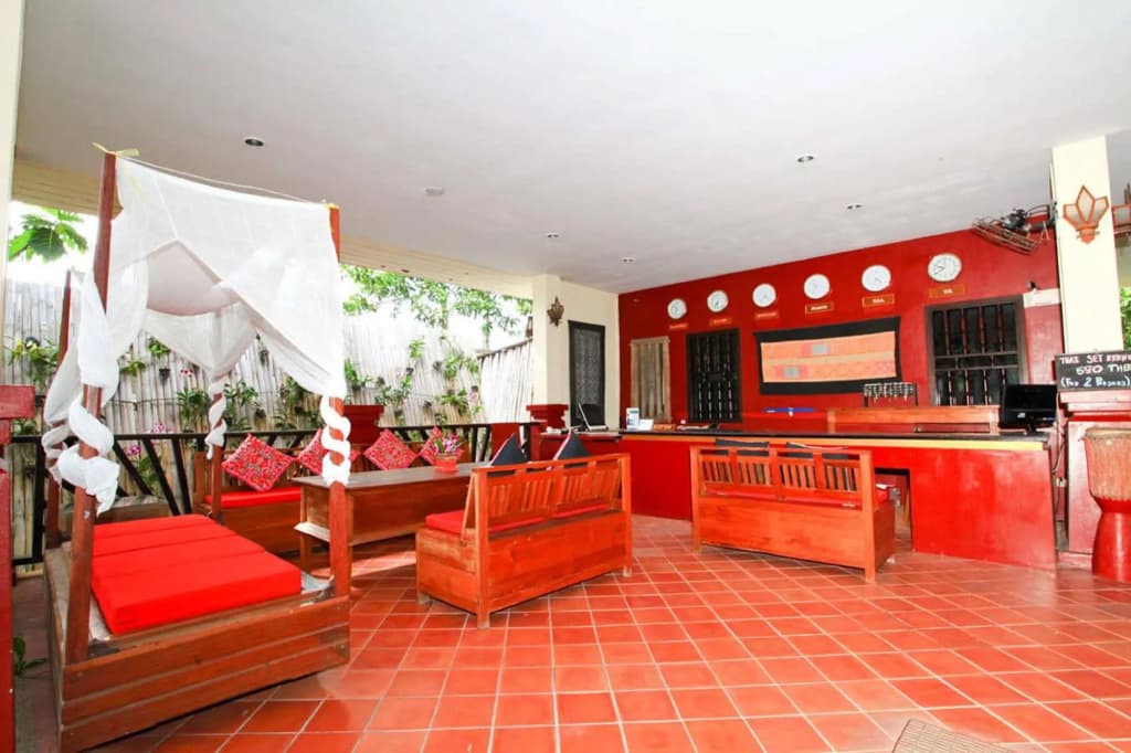 Lawana Resort - photo 2