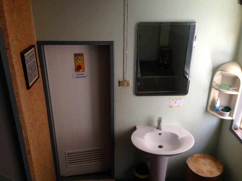 曼谷背包客客栈(The Backpacker Guesthouse Bangkok) - photo 8