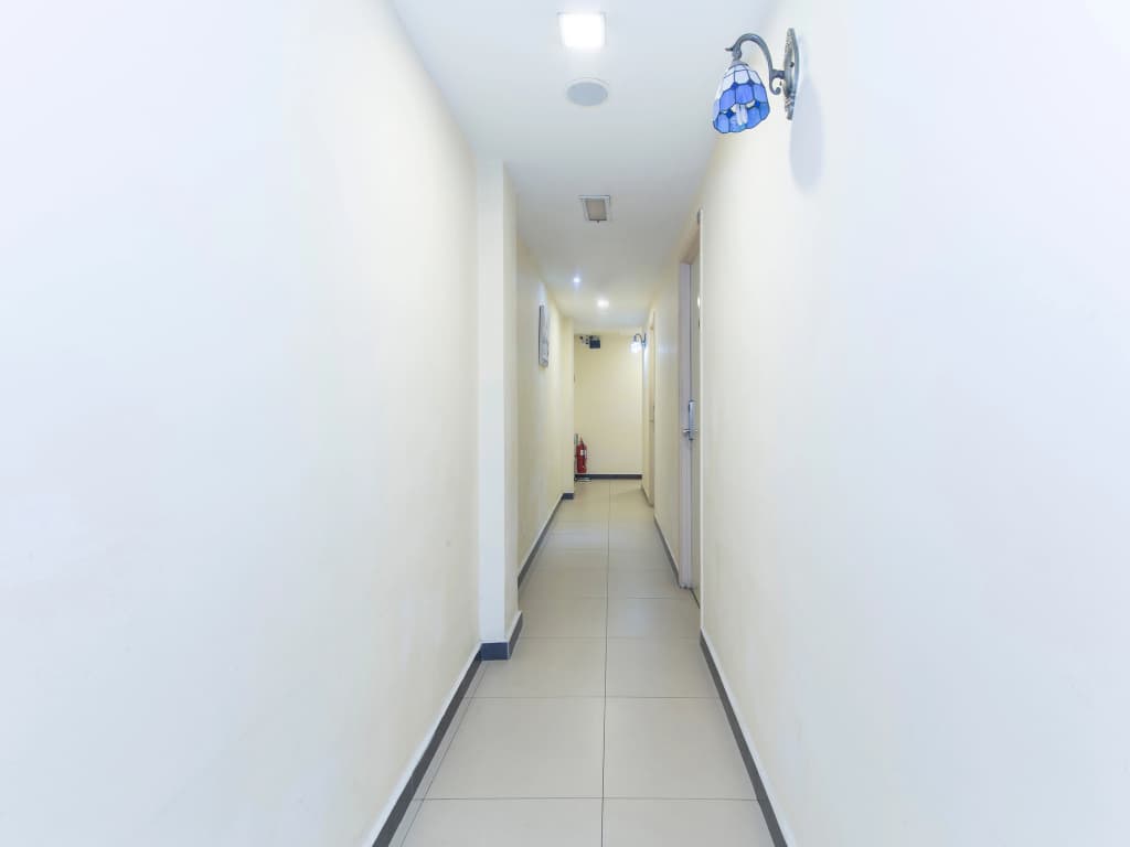 OYO 124 Hotel Seniman Sentul (Sanitized Stay) - photo 32