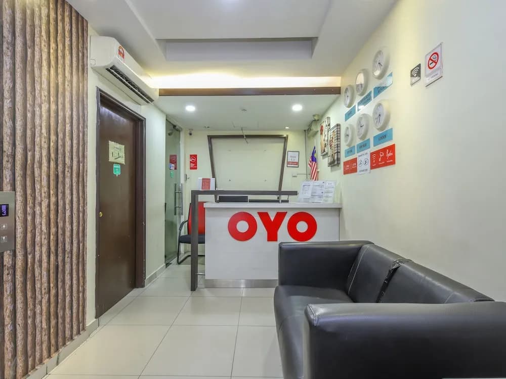 OYO 89571 Eco Palace Hotel - photo 12