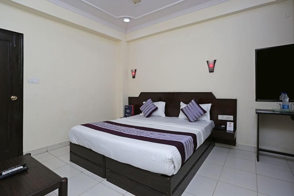 OYO 5382 Hotel Elegant International - photo 4