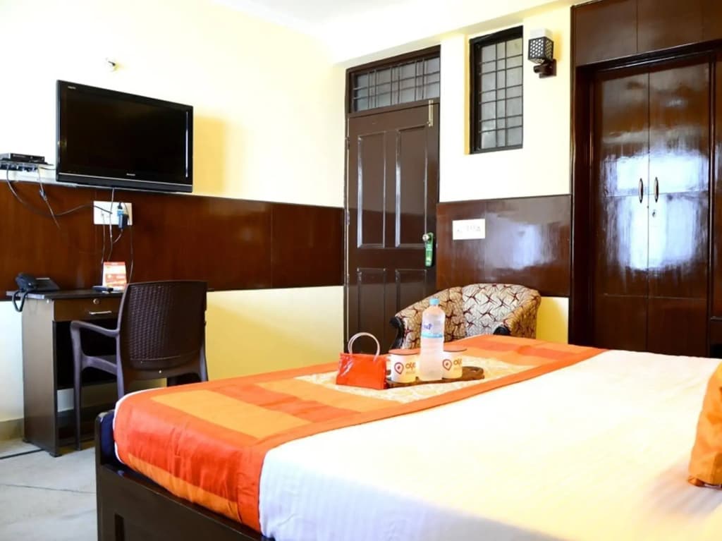 Airport Hotel Olive & Blue - photo 3