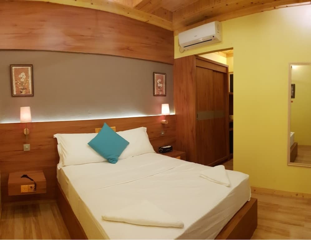 Holiday Nest - main photo