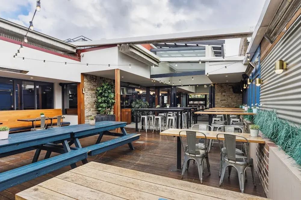 The Lakes Hotel, Rosebery - photo 11