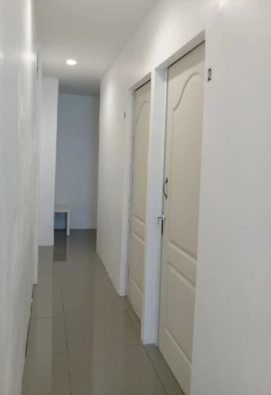 Yellow Hostel - photo 8