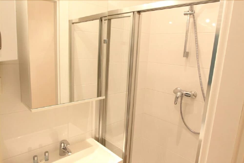 CheckVienna – Apartment Stumpergasse - photo 7
