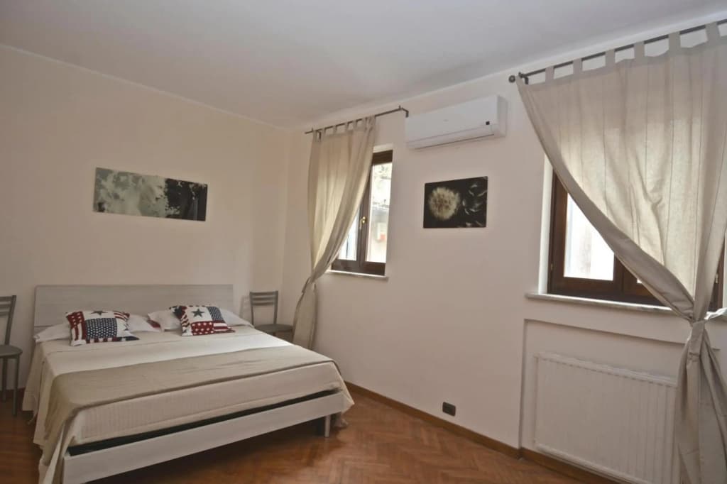 Piazza Navona Corner - photo 3