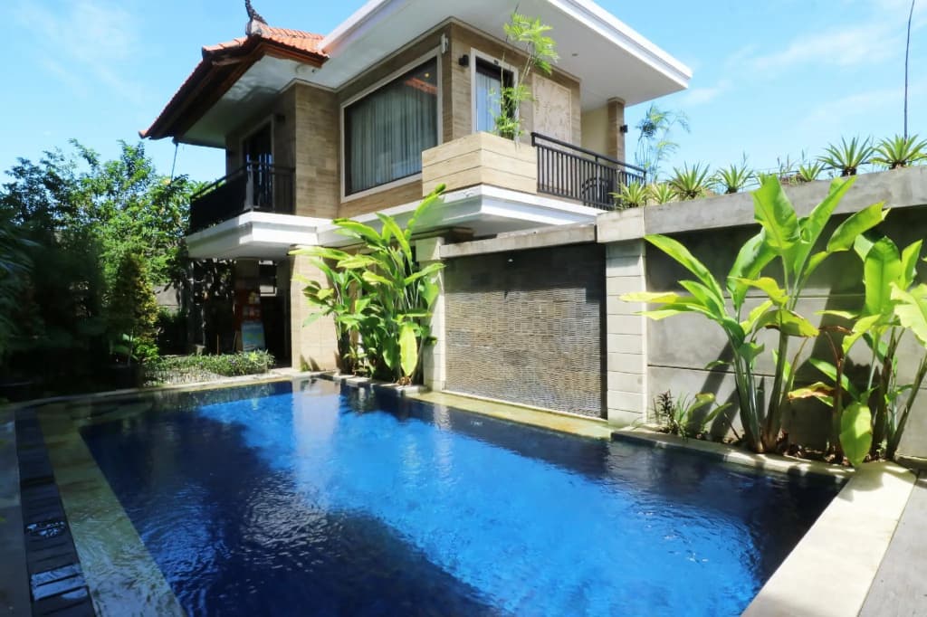 Kondra Premiere Guest House Kuta - photo 15
