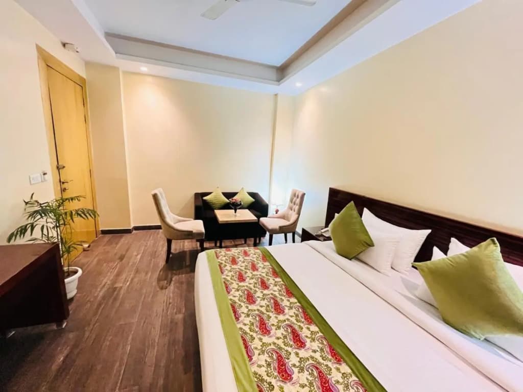 Treebo Hotel Banz - photo 6