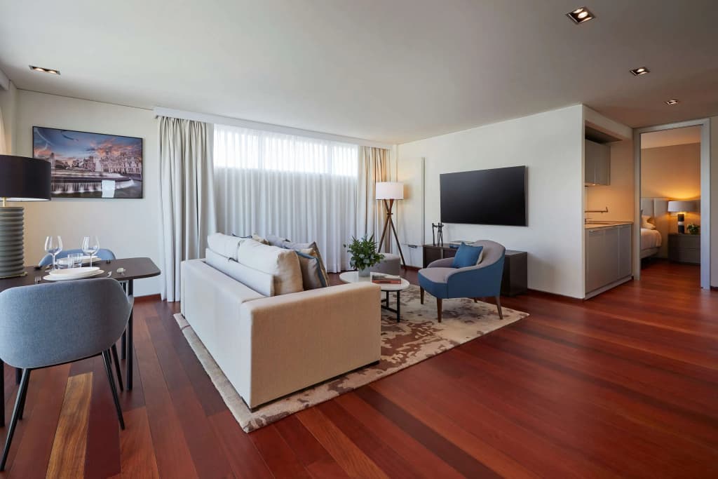 Hyatt Regency Madrid Residences - photo 2
