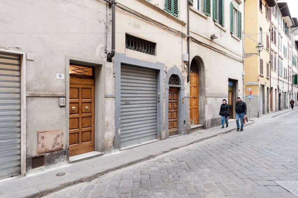 San Frediano Apt Downtown Cool District - photo 17