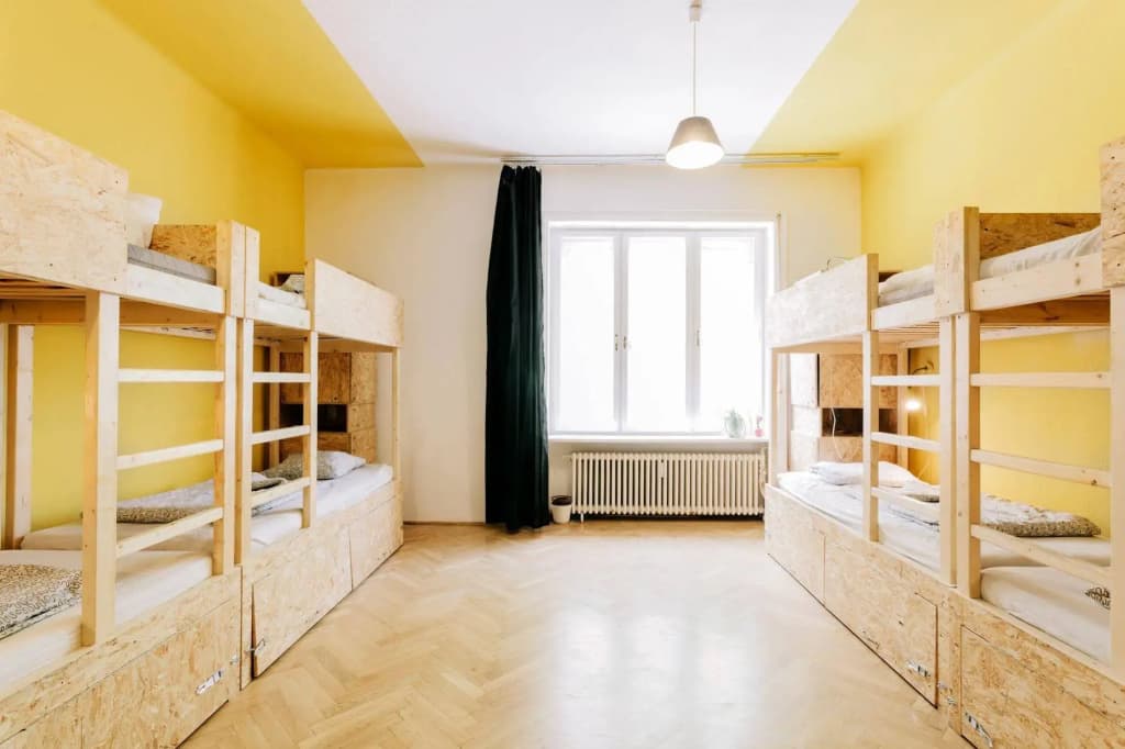 Home Plus Hostel - photo 4