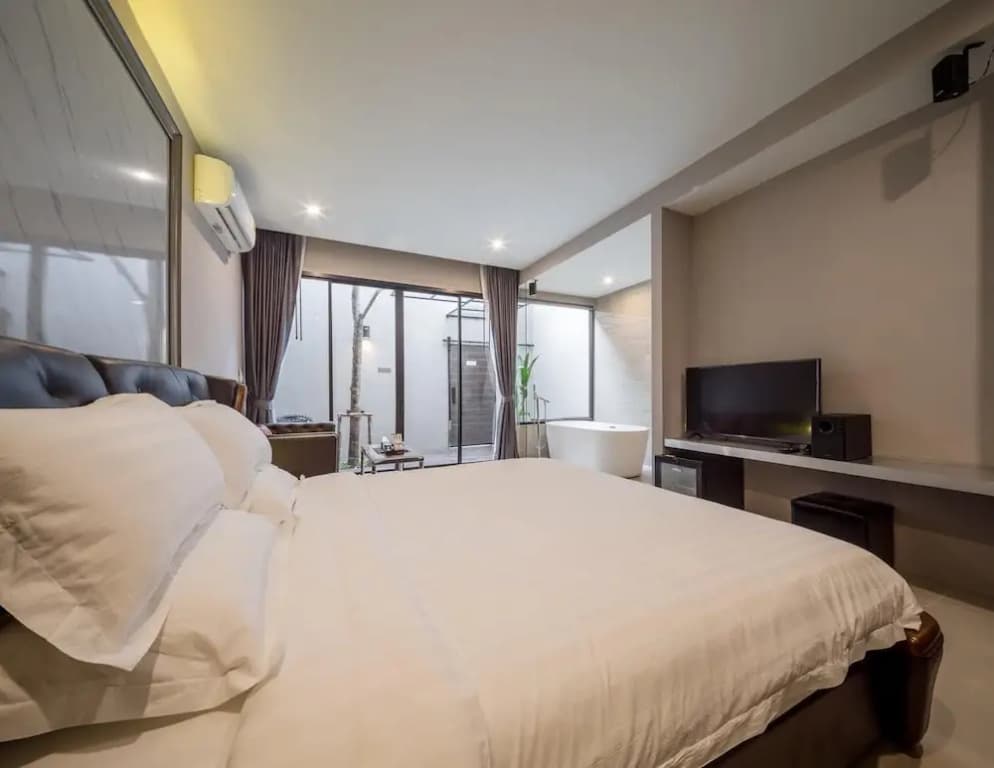 The Valen Resort - photo 3