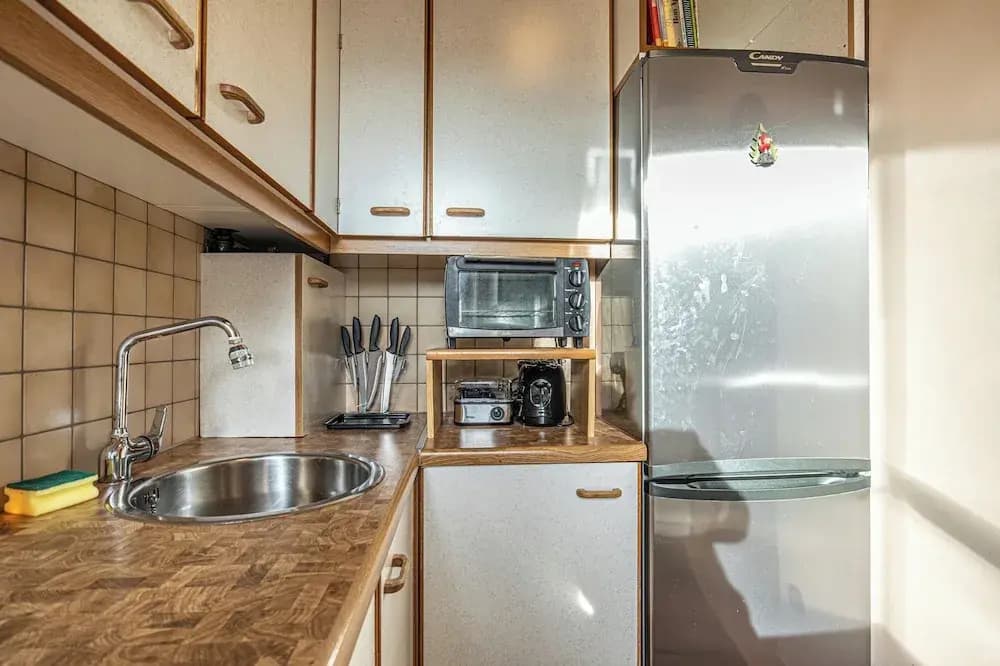 Affordable Apartment Close to Stadthalle - photo 4