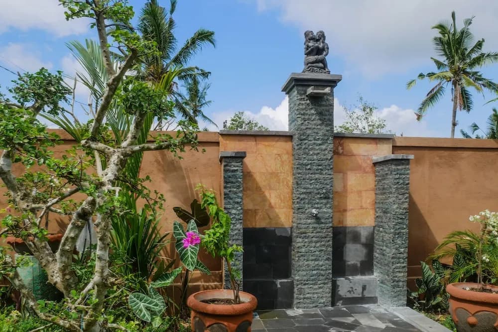 Uma Galih Ubud Villa - photo 1