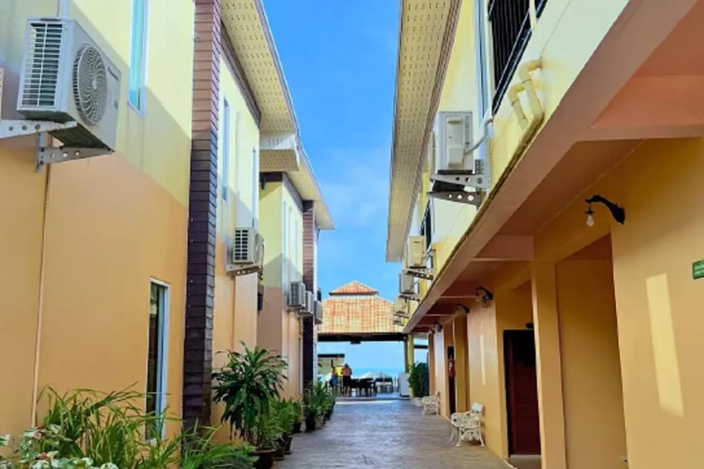 Chom By The Sea - photo 1