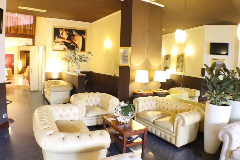 Hotel Certosa - photo 2