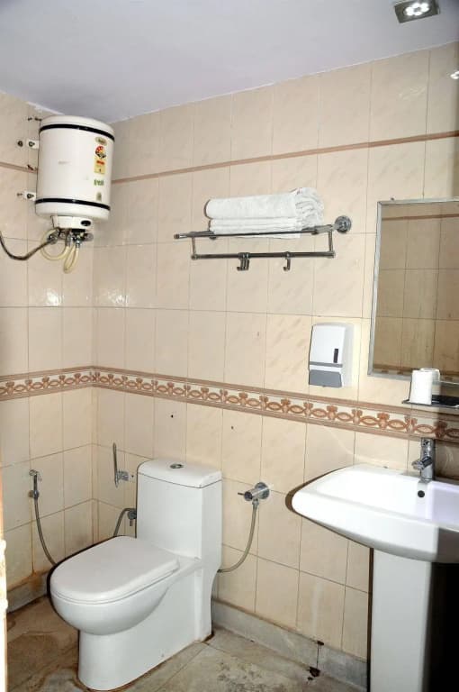 Anoop Hotel - photo 9