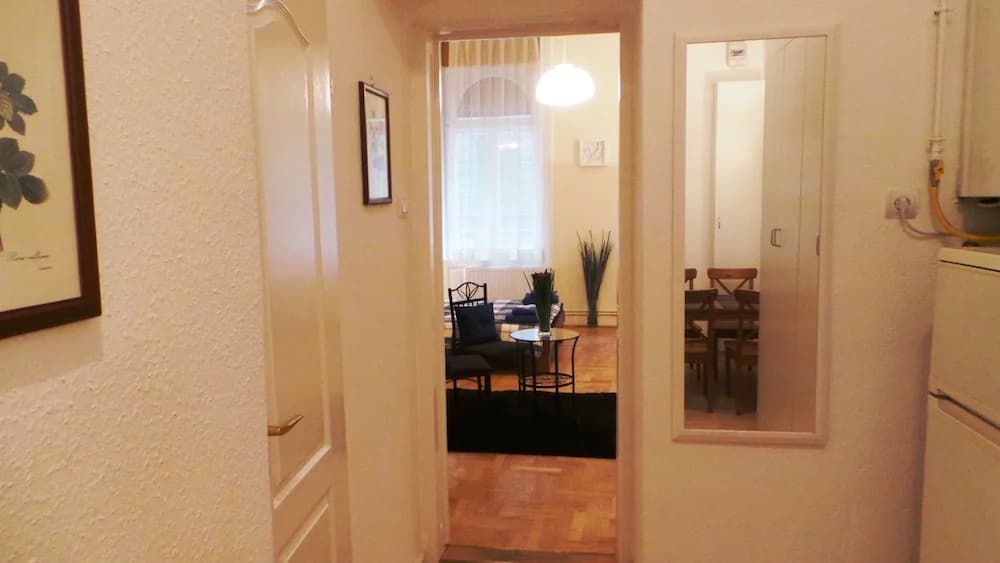 Apartment O utca - photo 2