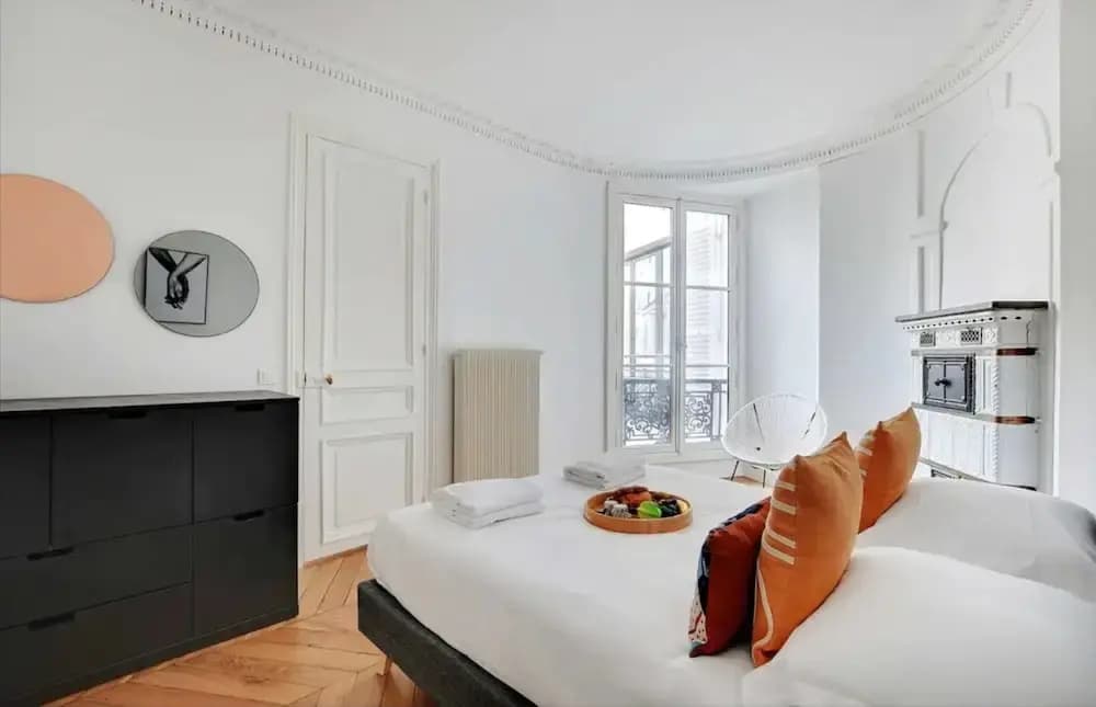 Sublime Apartment Center of Paris Le Marais 3 Bdrs - photo 1