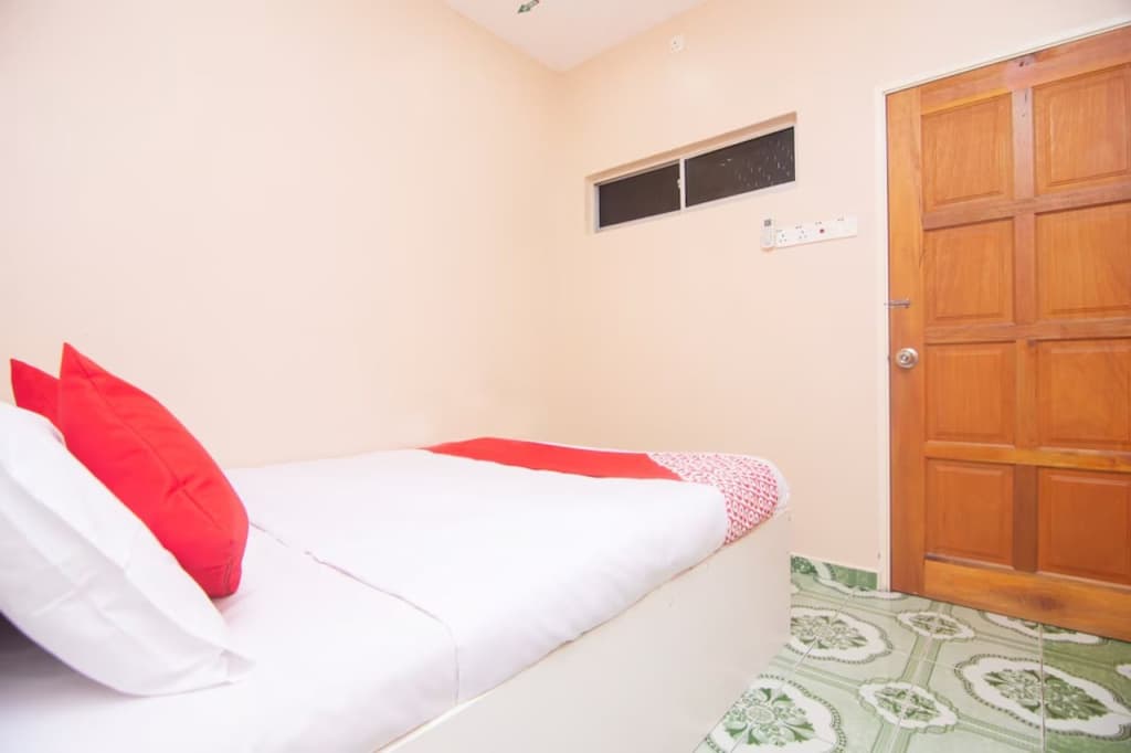 Hotel O Hajah Rohayah - photo 13