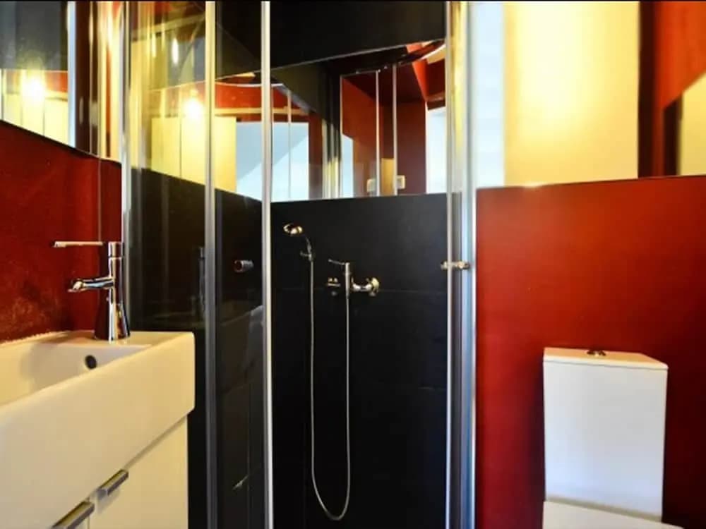 Avenue Rooms & Suites - Hostel - photo 8