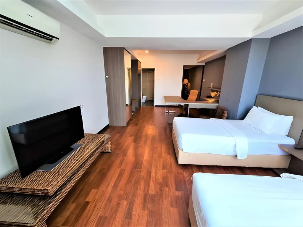 Nexus Business Suite Hotel - photo 5