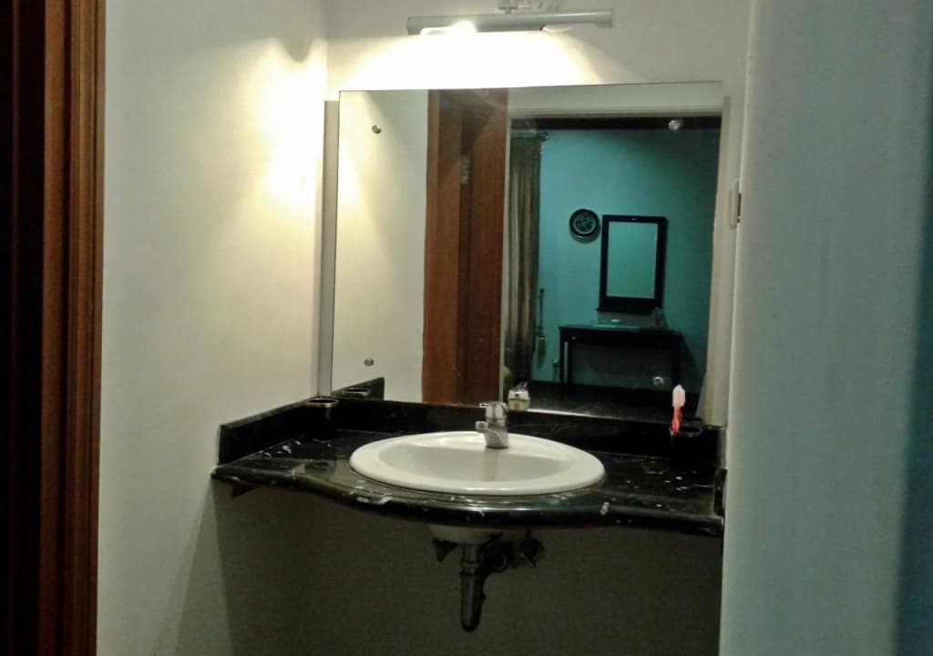 Kebagusan Indah Guest House - photo 10