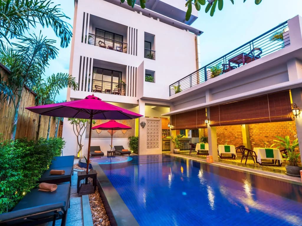 Silver Palms Residence - photo 18