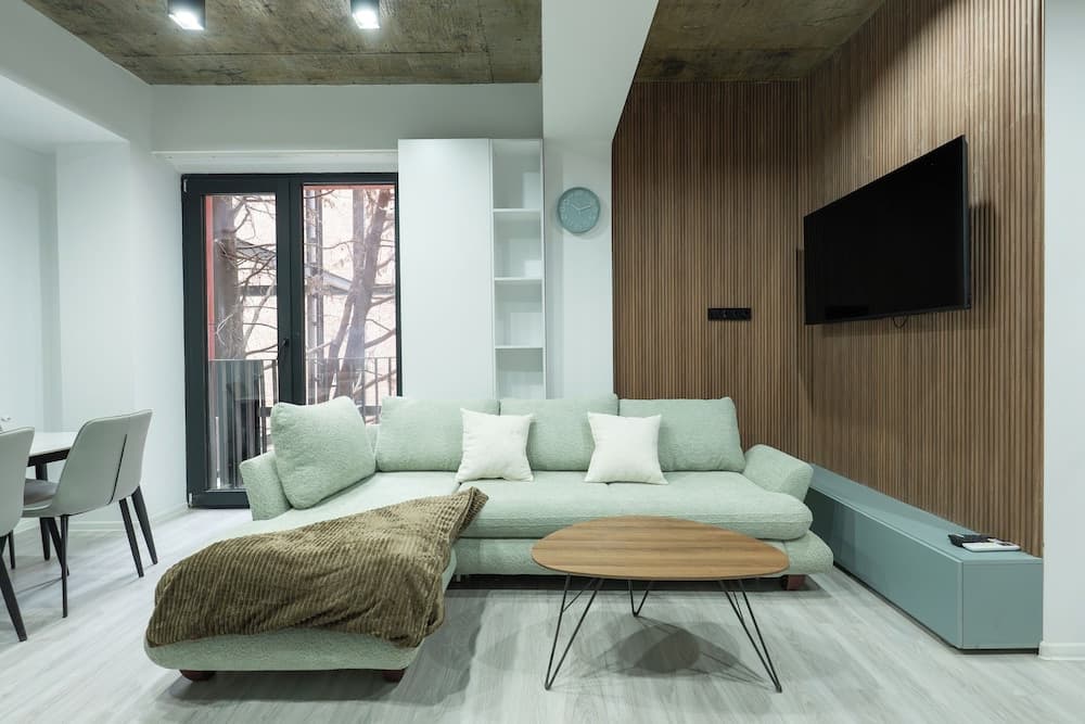 Bright 1BR apartment in Avlabari - photo 3
