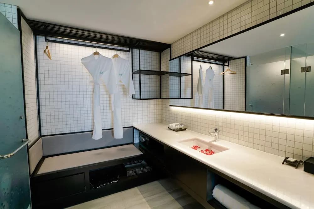 Satya Da Nang Hotel Han Market - photo 47