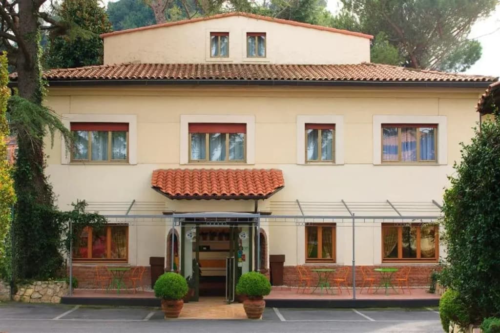 Hotel Eurogarden - photo 1