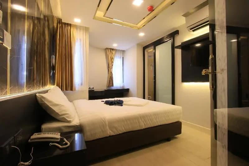 Pratunam Atrium Hotel - photo 6