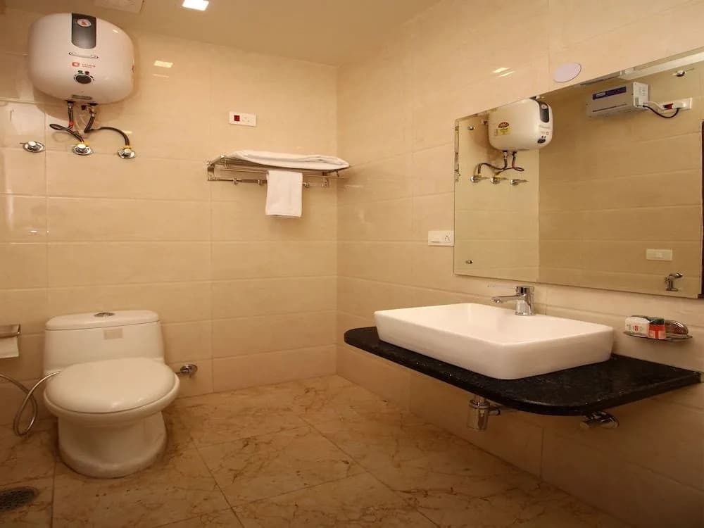 OYO Flagship 737 Paschim Vihar - photo 7