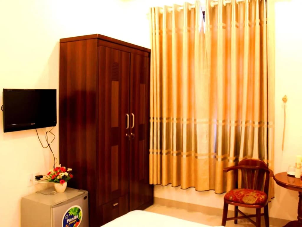 Phuong Binh Hotel - photo 6
