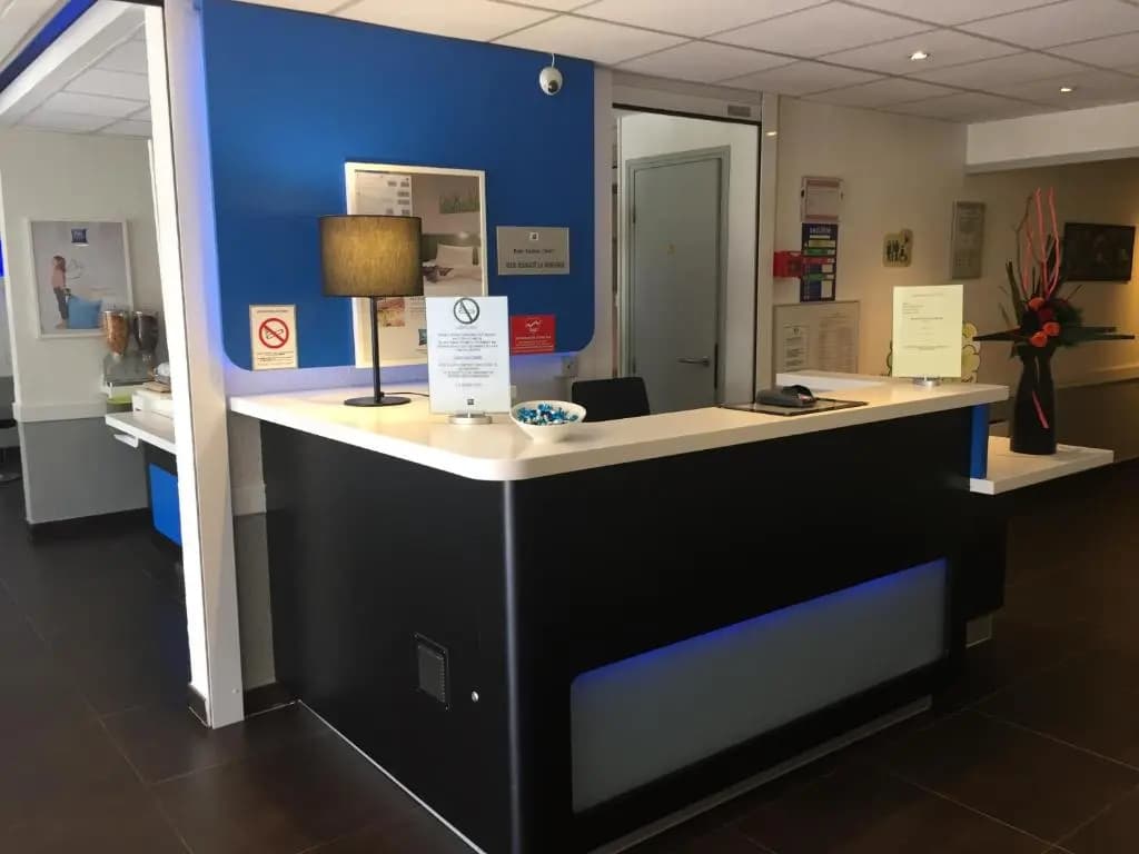 Ibis budget Nice Palais Nikaa - photo 4