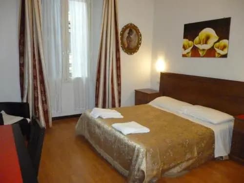 Hotel Gloria - photo 8