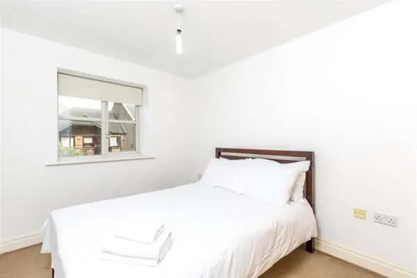 Millharbour Apartments - photo 17