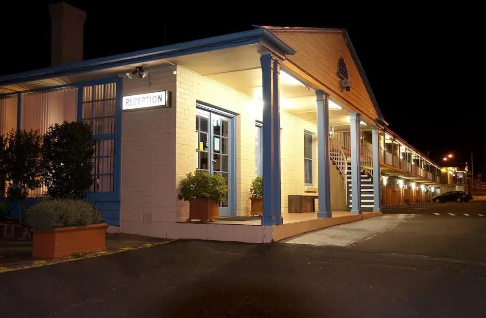 Blue Mountains Highway Motel - photo 2