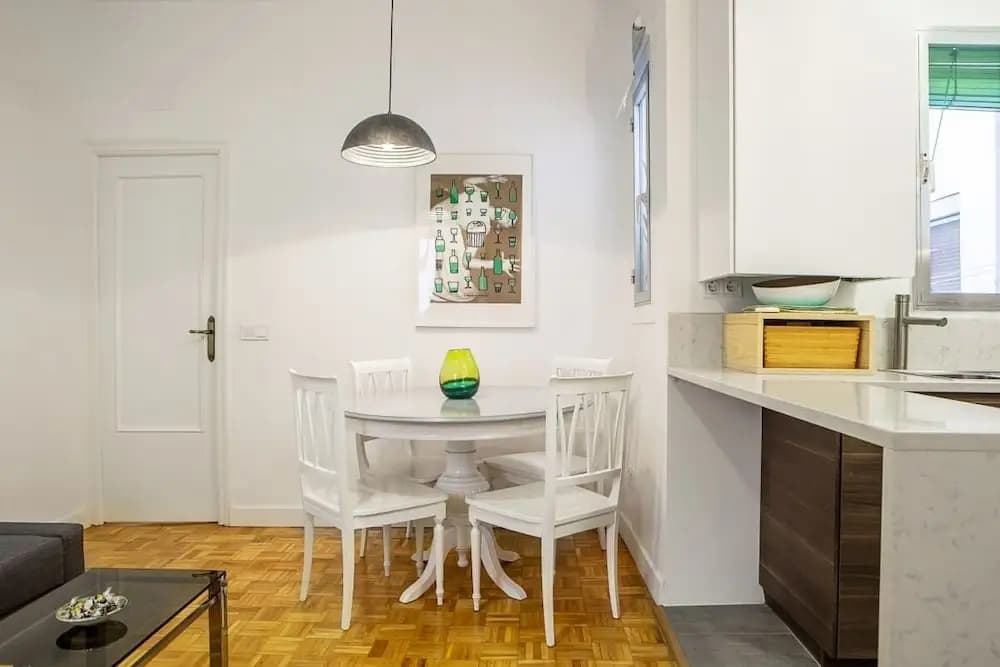 Lovely and Chic 1 Bed apt Next to Atocha - photo 15