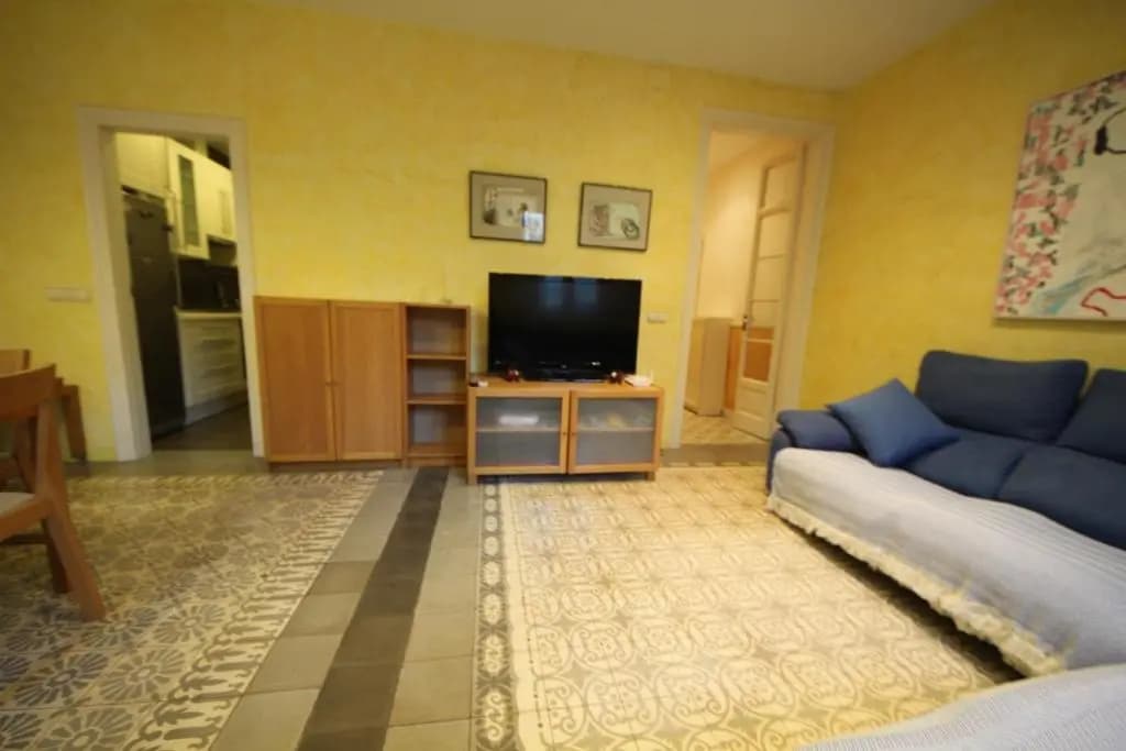 Plaza España Central Apartment - photo 2